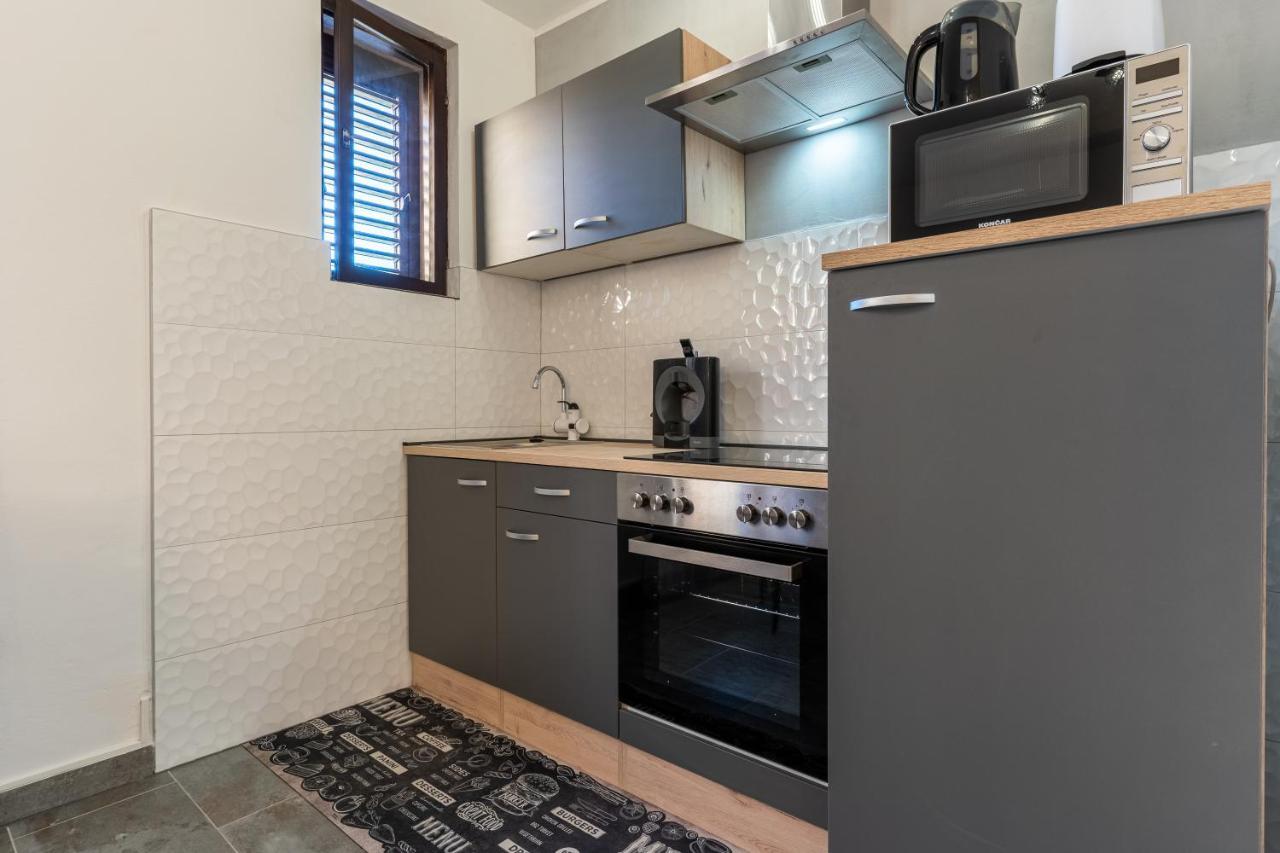 Apartment Brdanovic Cres Luaran gambar